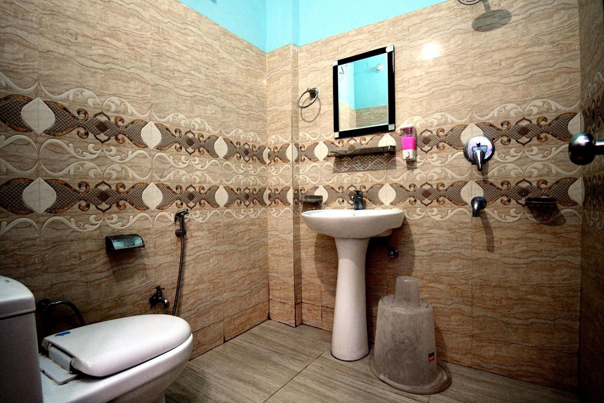 Hotel Dev Bhoomi Inn Rishīkesh Extérieur photo